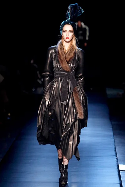 Look 6